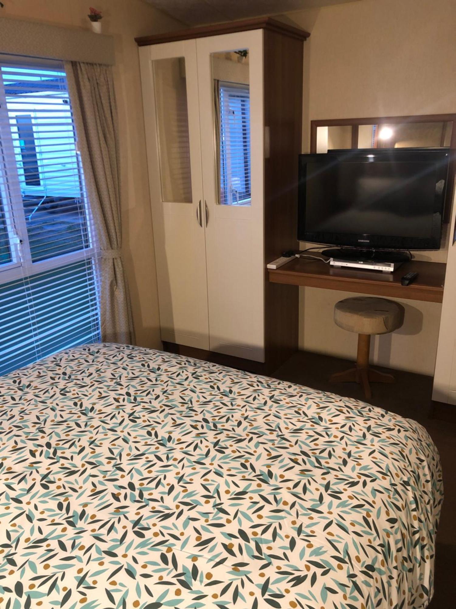 Two X 8 Berth Static Caravan On Lyons Robin Hood Rhyl North Wales Meliden Buitenkant foto