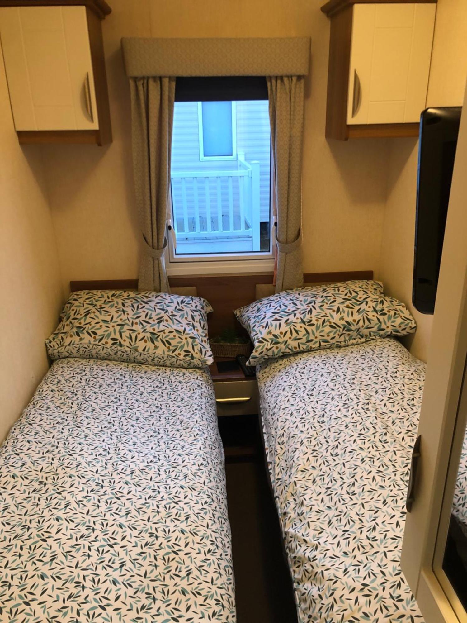 Two X 8 Berth Static Caravan On Lyons Robin Hood Rhyl North Wales Meliden Buitenkant foto